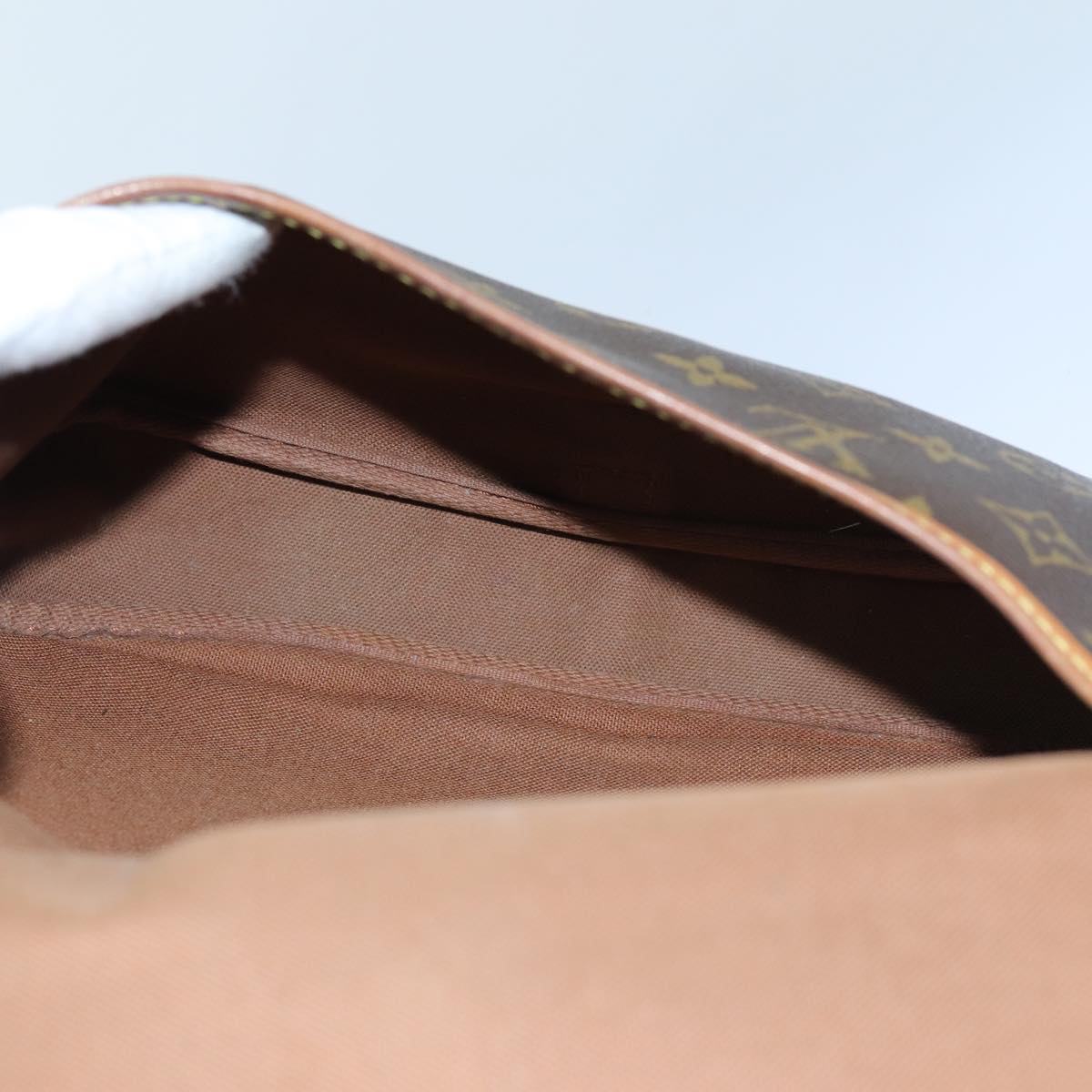 LOUIS VUITTON Monogram Saumur 30 Shoulder Bag M42256 LV 72604