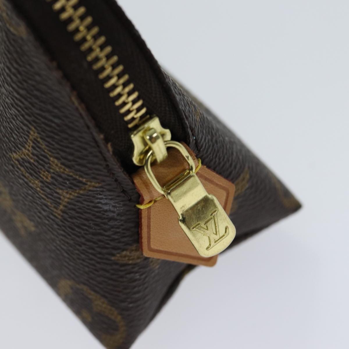 LOUIS VUITTON Monogram Pochette Cosmetic PM Cosmetic Pouch M47515 LV 72693