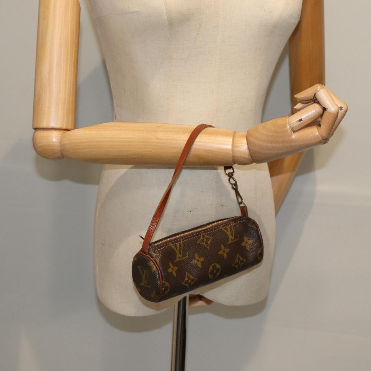 LOUIS VUITTON Monogram Papillon Pouch Vintage LV 72818