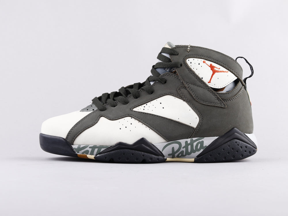 GLM - AJ7 PATTA joint black and gray