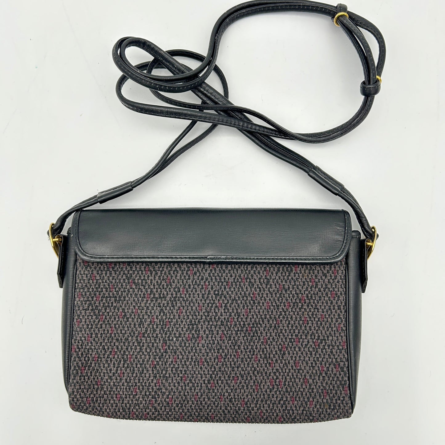 Saint Laurent Vintage Flap Bag YVEAE707