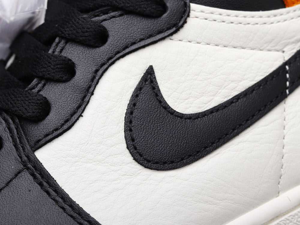 GLM - AJ1 black buckle