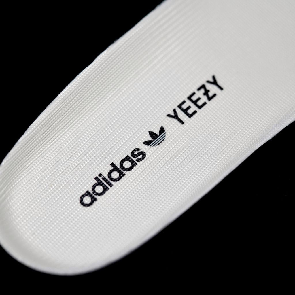 GLM - Yzy 350 V2 Ash Pearl Sneaker