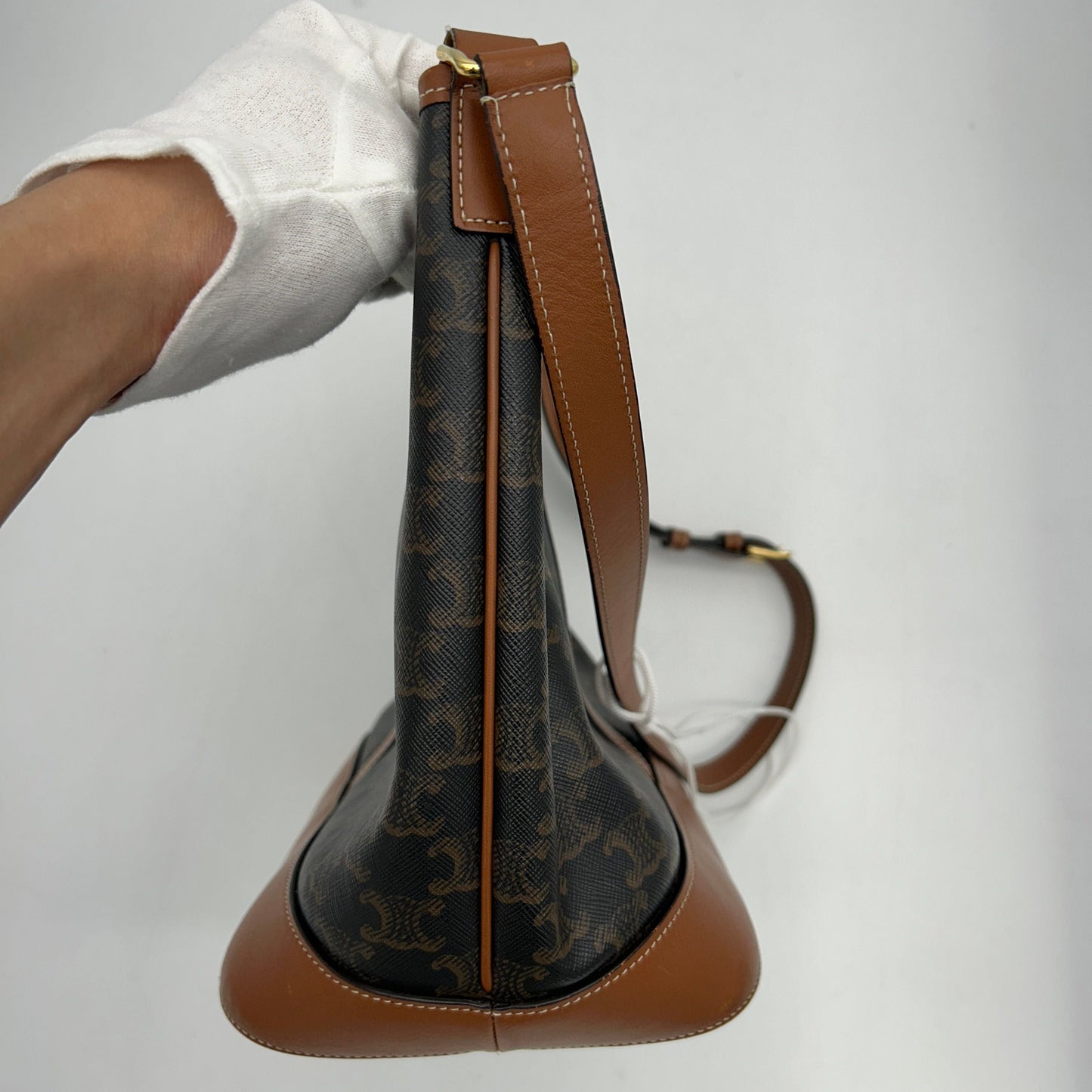 CELINE Triomphe Canvas Calfskin Medium Bucket Bag Tan LA35846