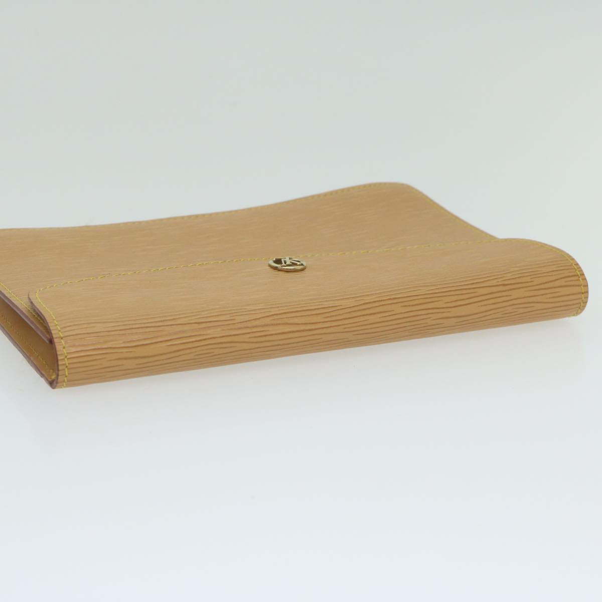 Louis Vuitton Montaigne  Leather Clutch Bag ()