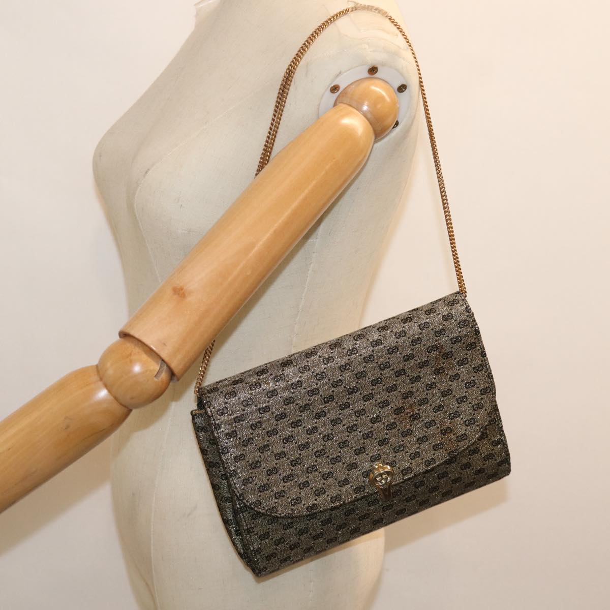 GUCCI Micro GG Canvas Chain Shoulder Bag Gold 73994