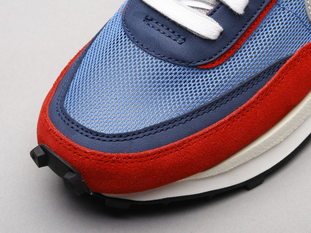 GLM - NKE Waffle red and blue