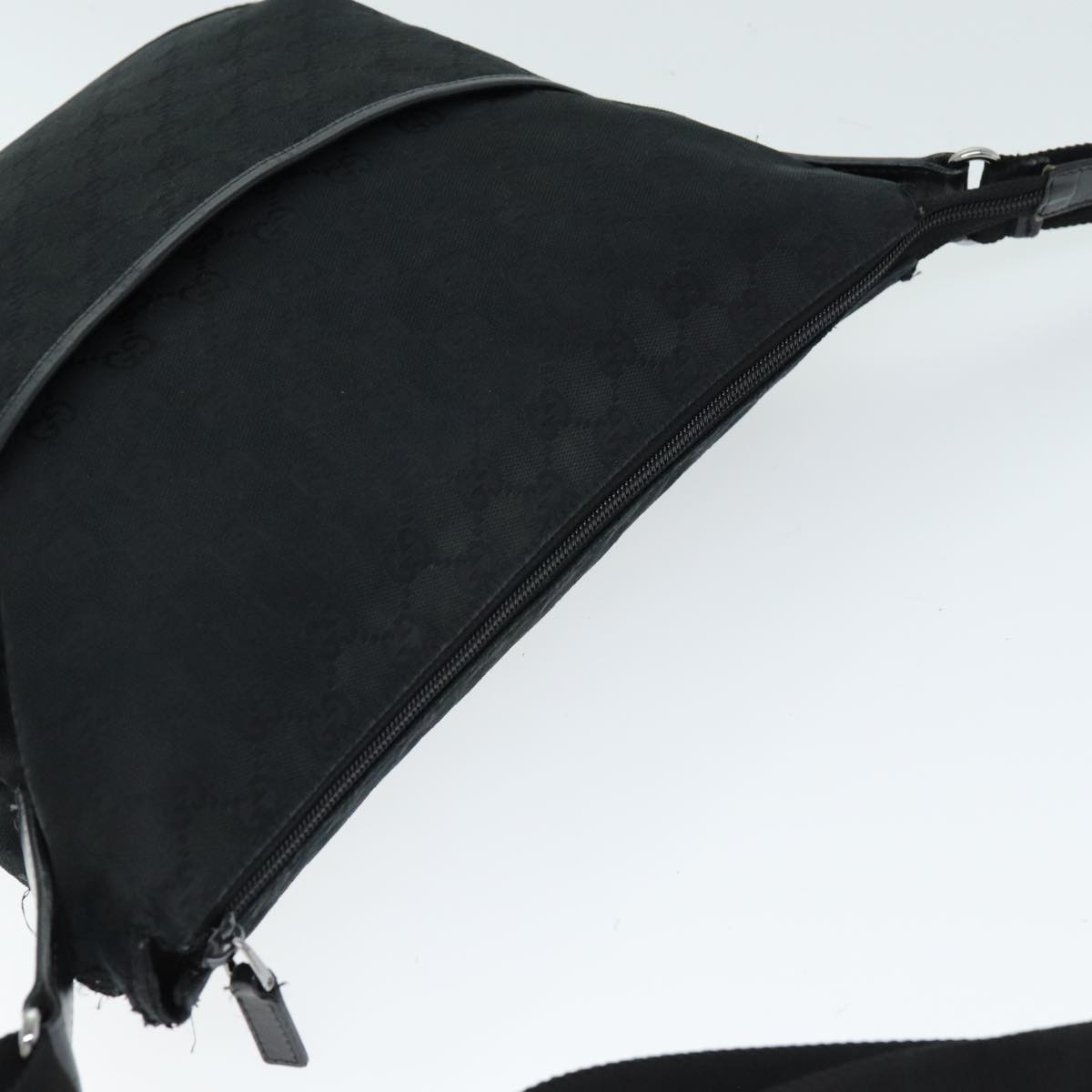 GUCCI GG Canvas Shoulder Bag Black 145856 74657