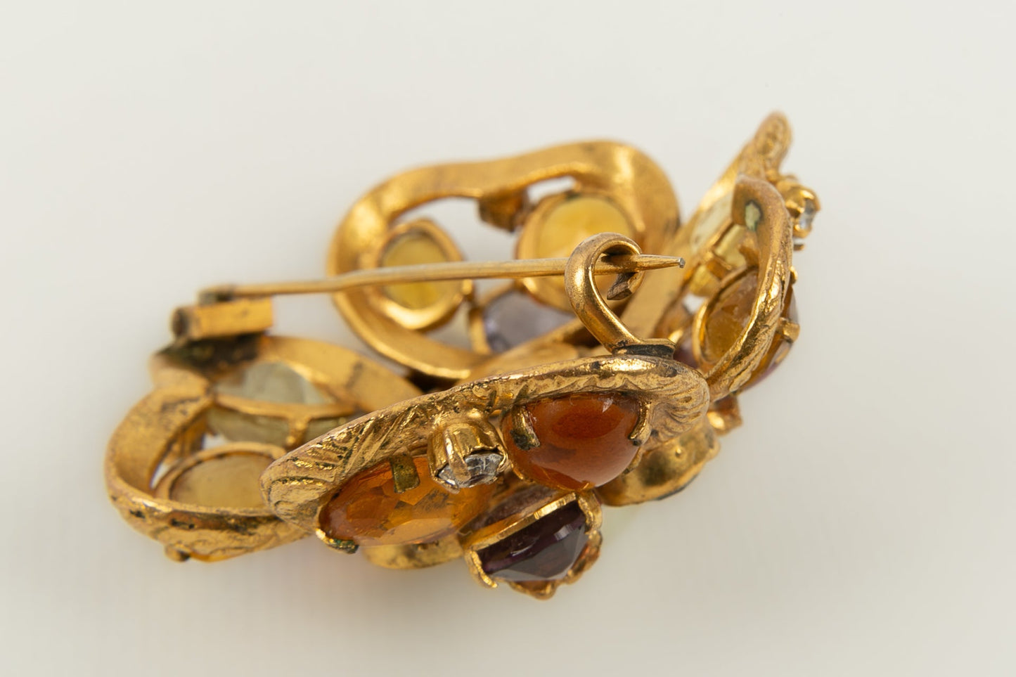 Broche ancienne Chanel