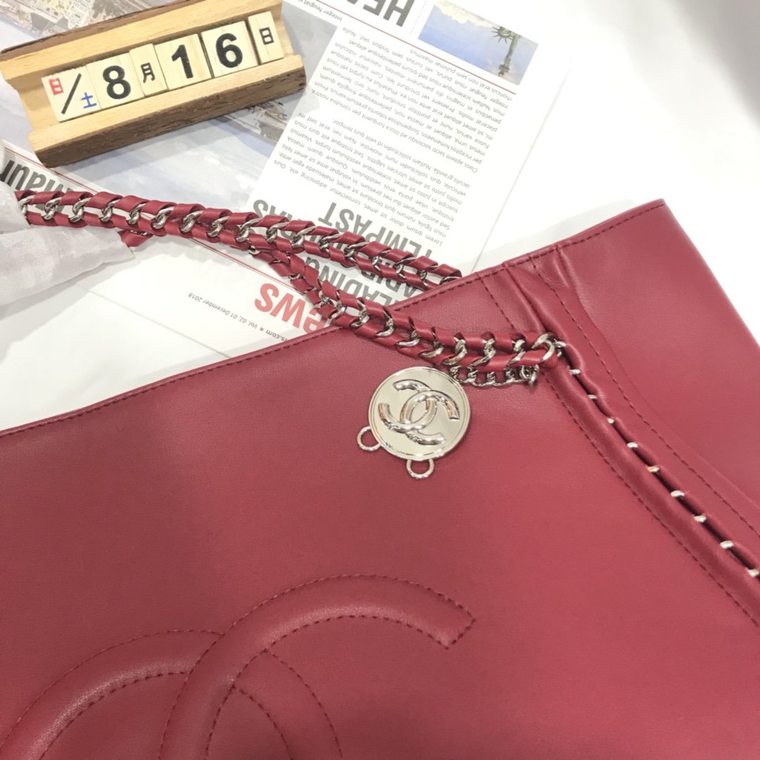Designer bags by Chanel 211