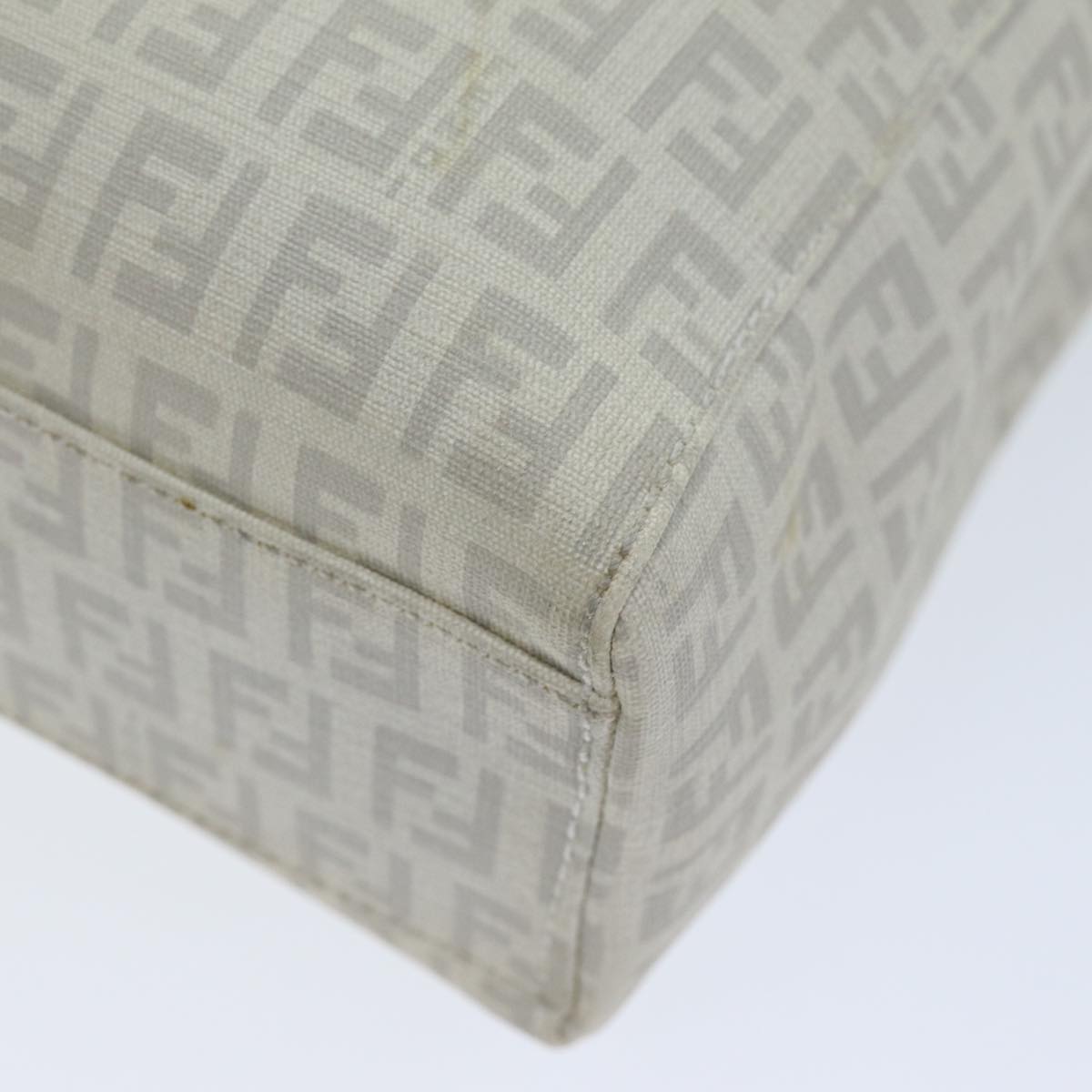 FENDI Zucchino Canvas Hand Bag White 75224