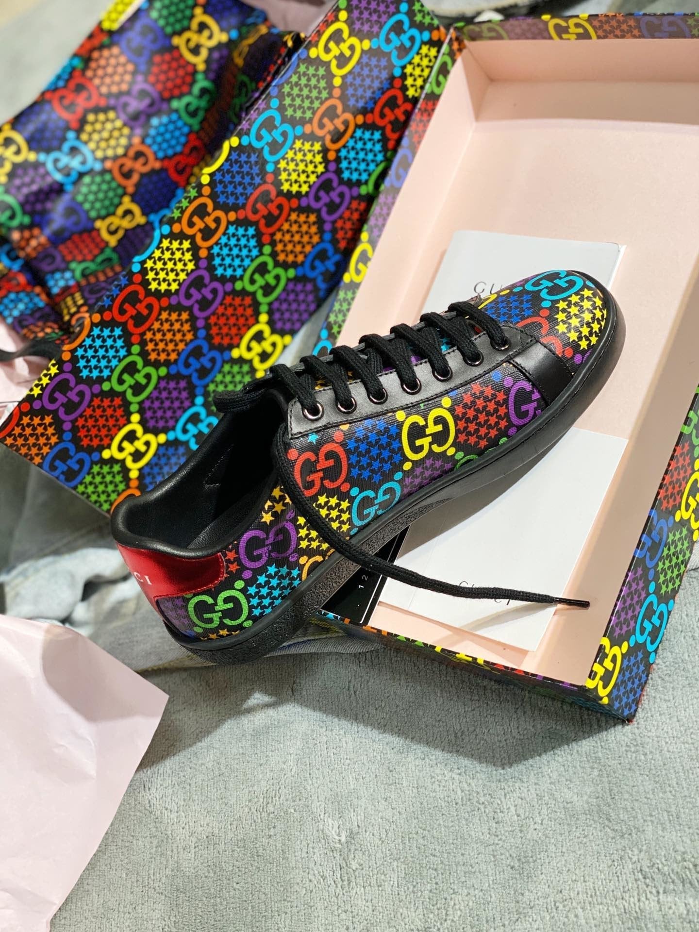 GLM-GCI  Psychedelic Ace neaker 072