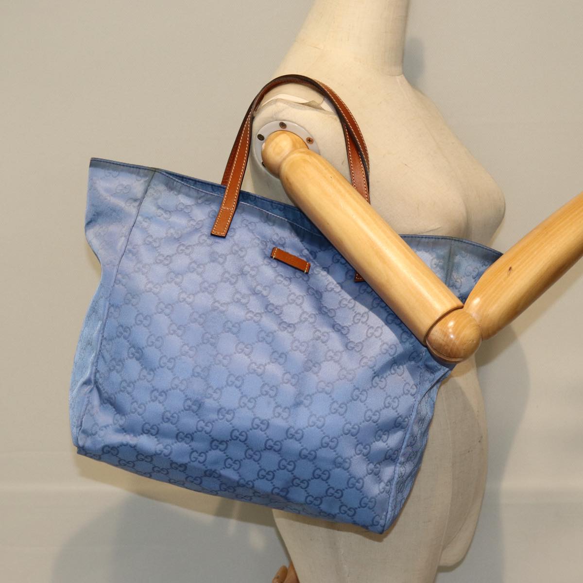 GUCCI GG Canvas Tote Bag Blue 282439 75595