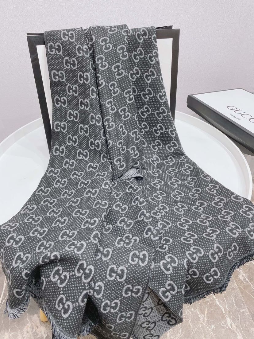 GLM - Top Quality GCI Scarf 042