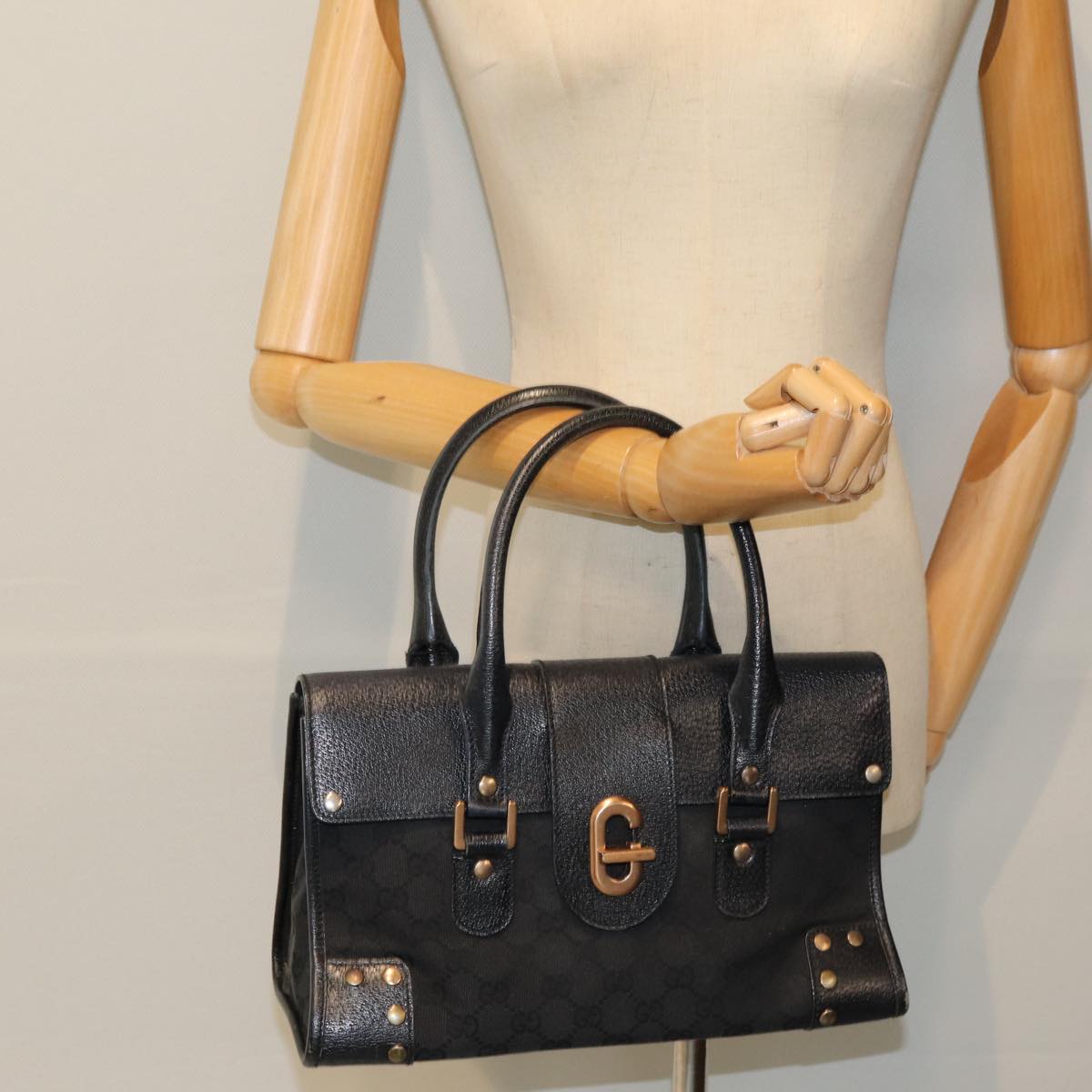 GUCCI GG Canvas Hand Bag Black 124286 76395