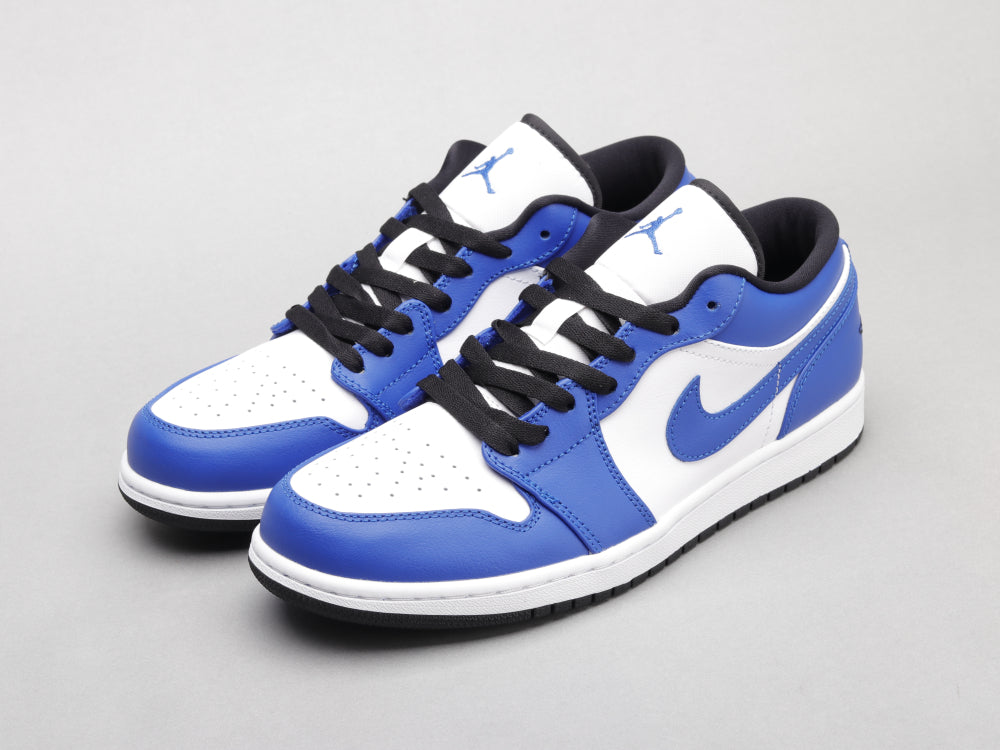 GLM - AJ1 white blue lightning