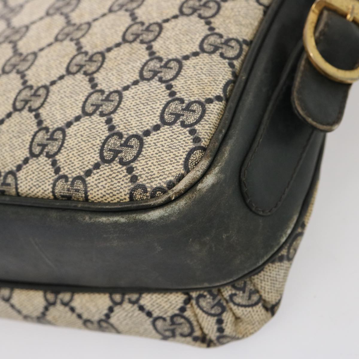 GUCCI GG Supreme Shoulder Bag PCV Navy 001 256 1066 76733