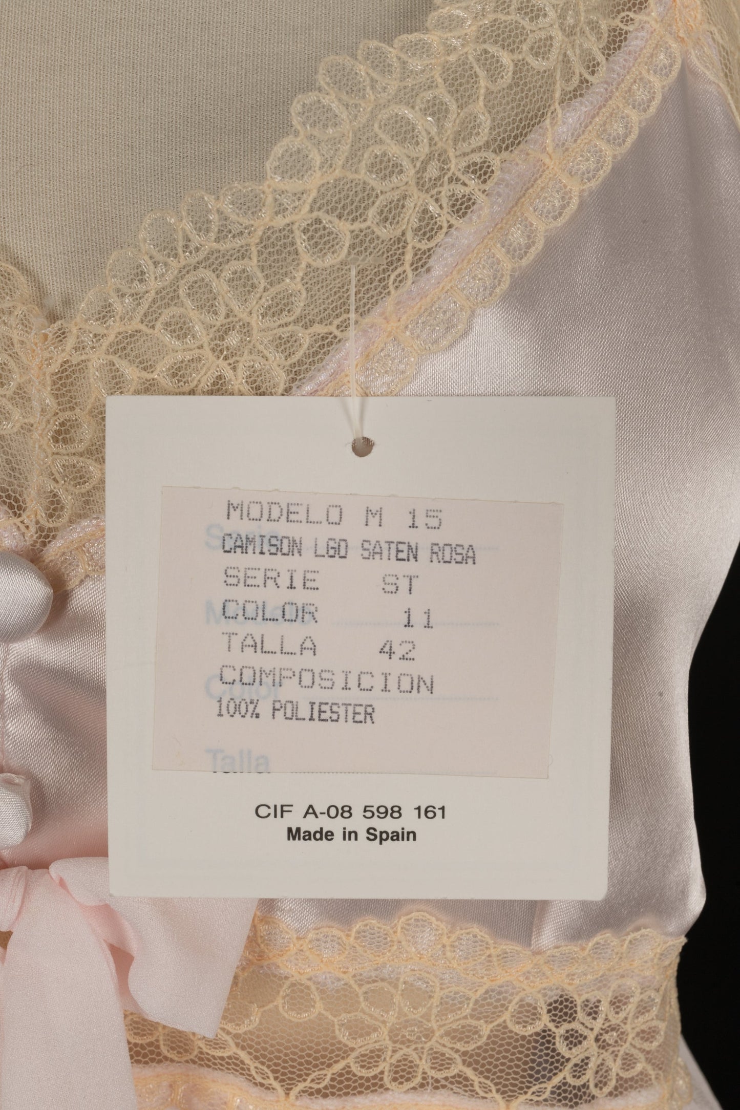 DÃƒÆ’Ã‚Â©shabillÃƒÆ’Ã‚Â© Nina Ricci