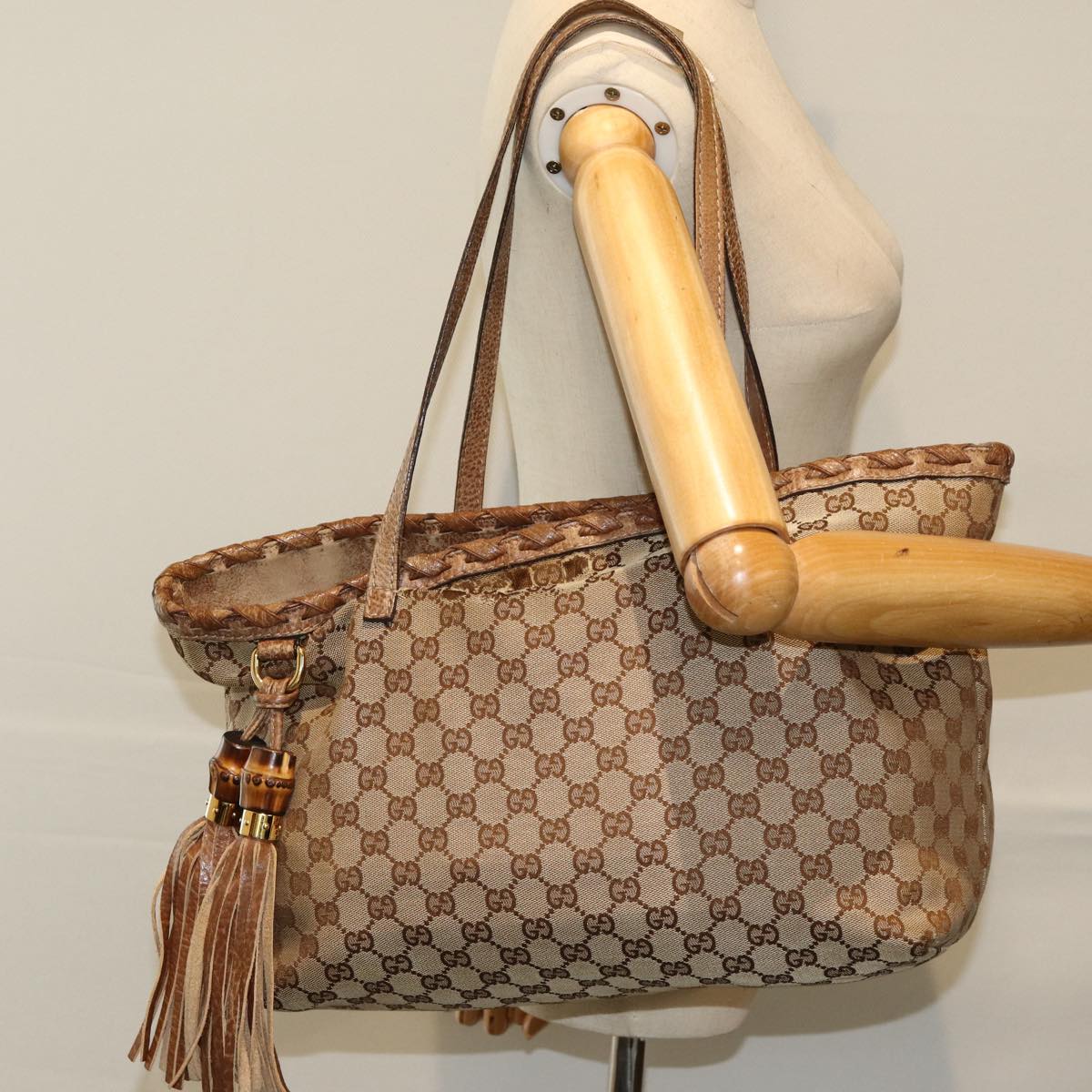 GUCCI GG Canvas Tote Bag Beige 218780 76843