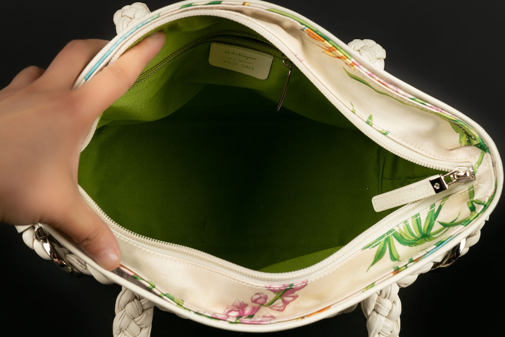 Sac marin Ferragamo