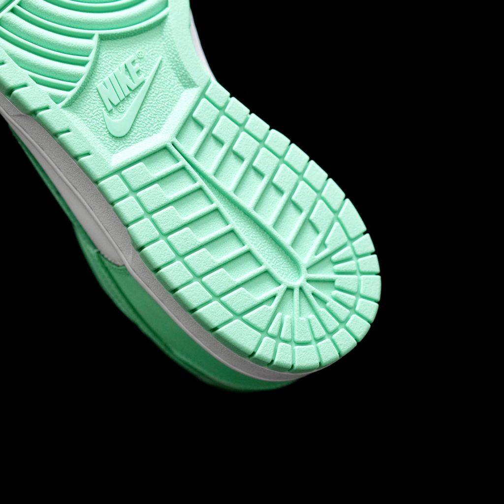 GLM - Tiffany white green
