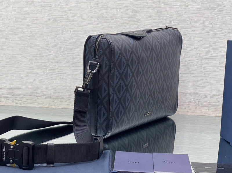 GLM - Dir Bags - 1568