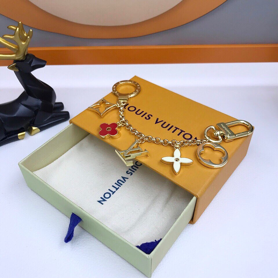 GLM -Top Quality Keychains LUV 057