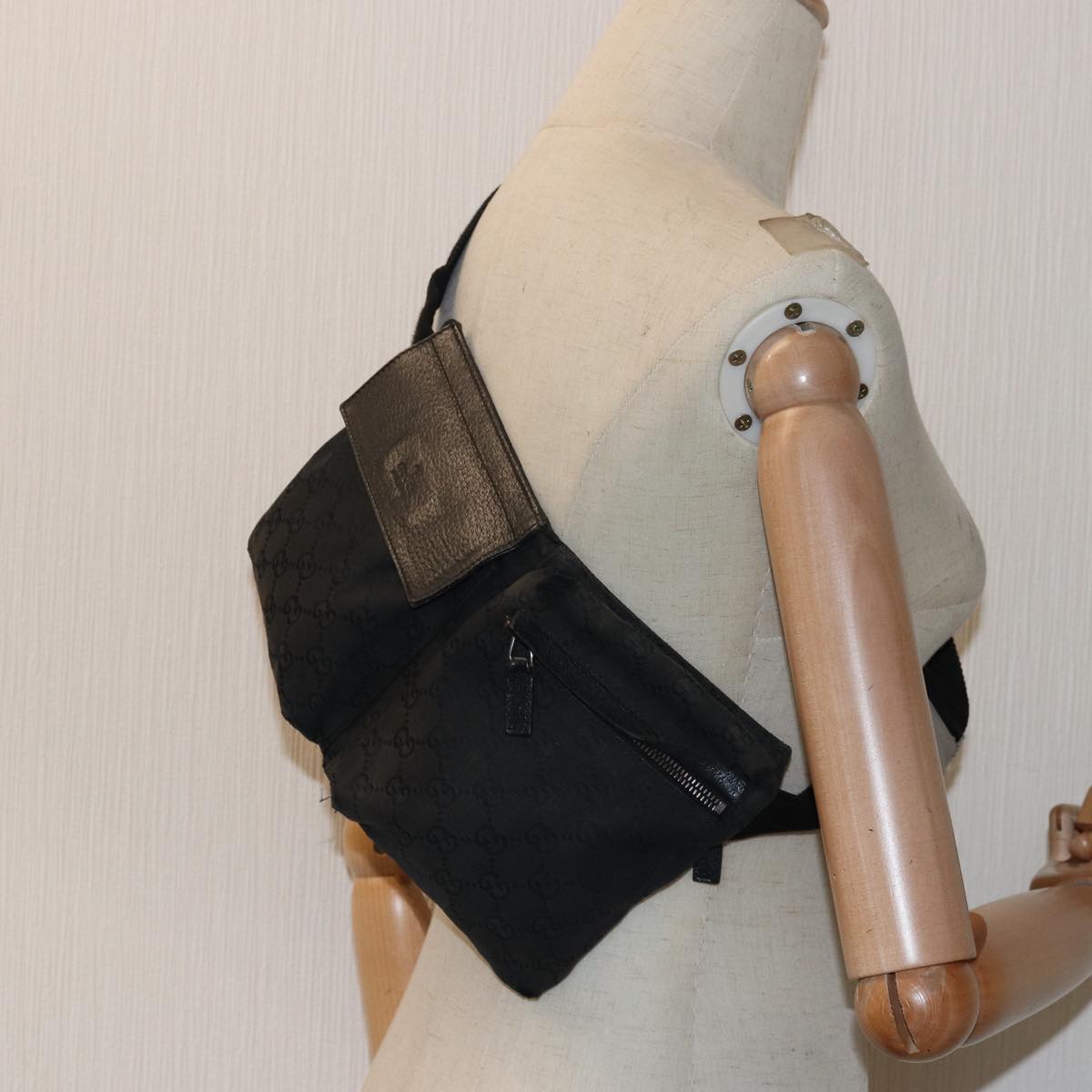 GUCCI GG Canvas Waist bag Black 28566 79171