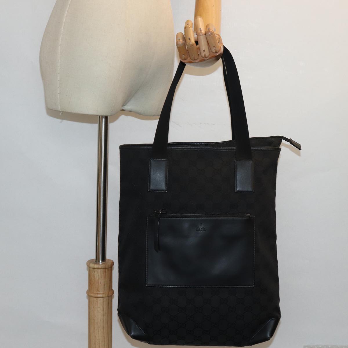 GUCCI GG Canvas Tote Bag Black 28892 79508