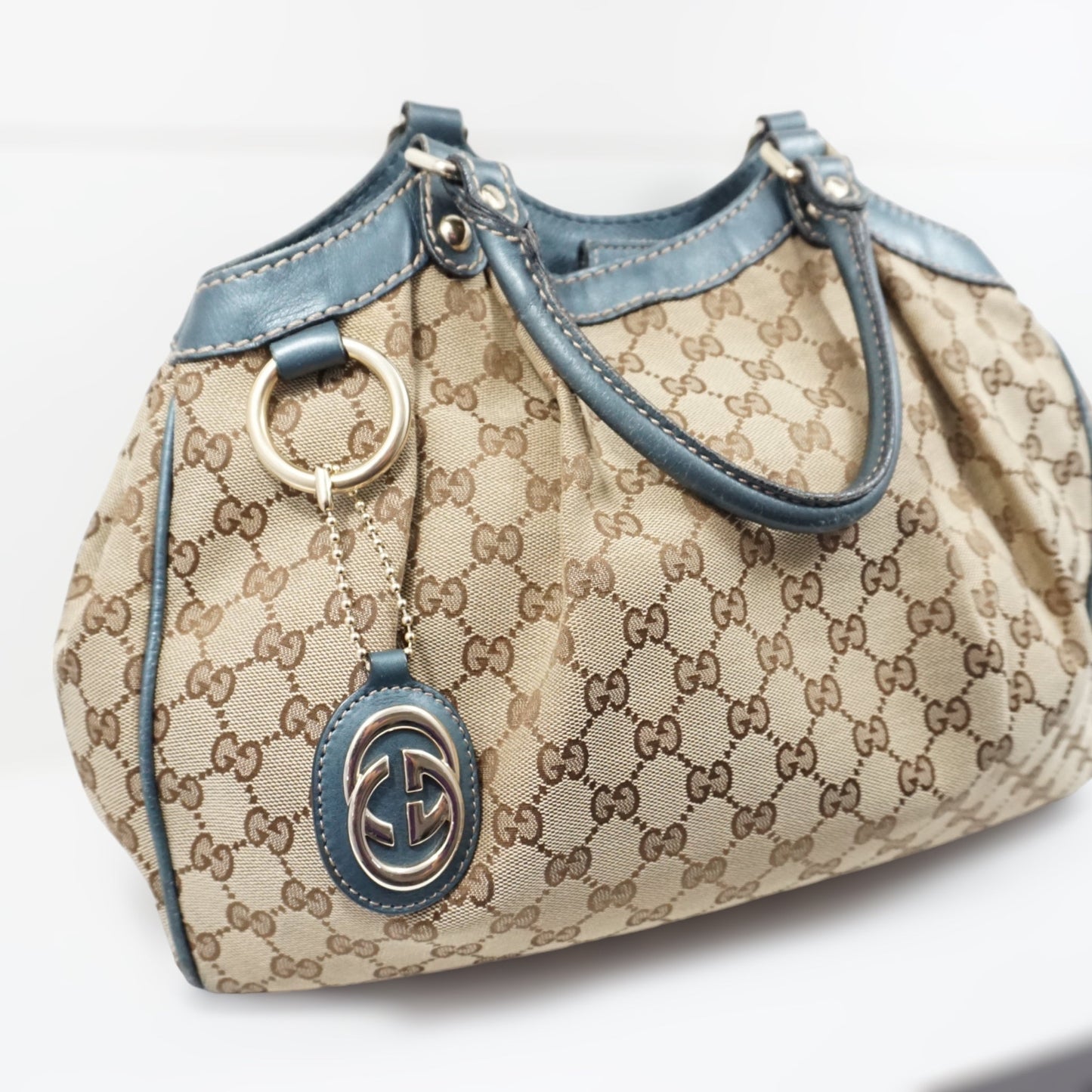 Gucci Skuldertaske BlÃƒÆ’Ã‚Â¥ LÃƒÆ’Ã‚Â¦der