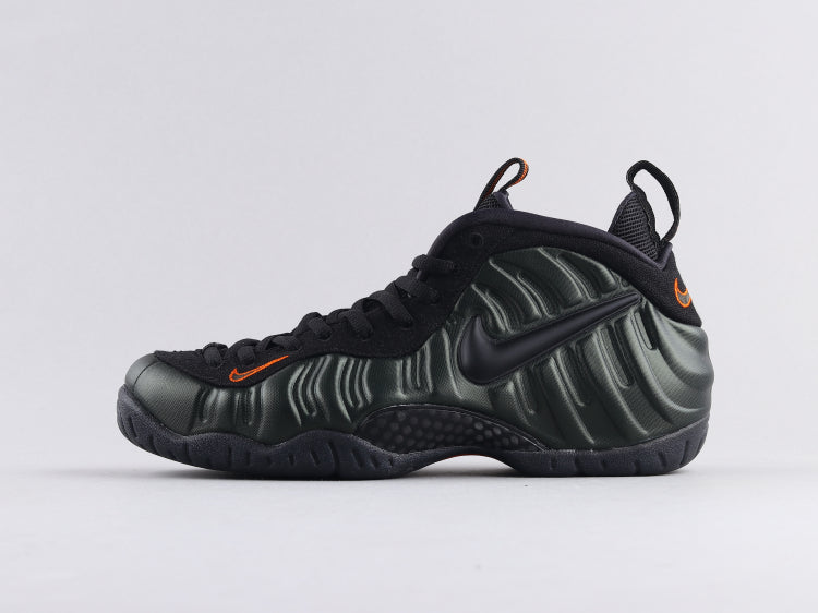 GLM - NKE Hardaway Foam black red bubble