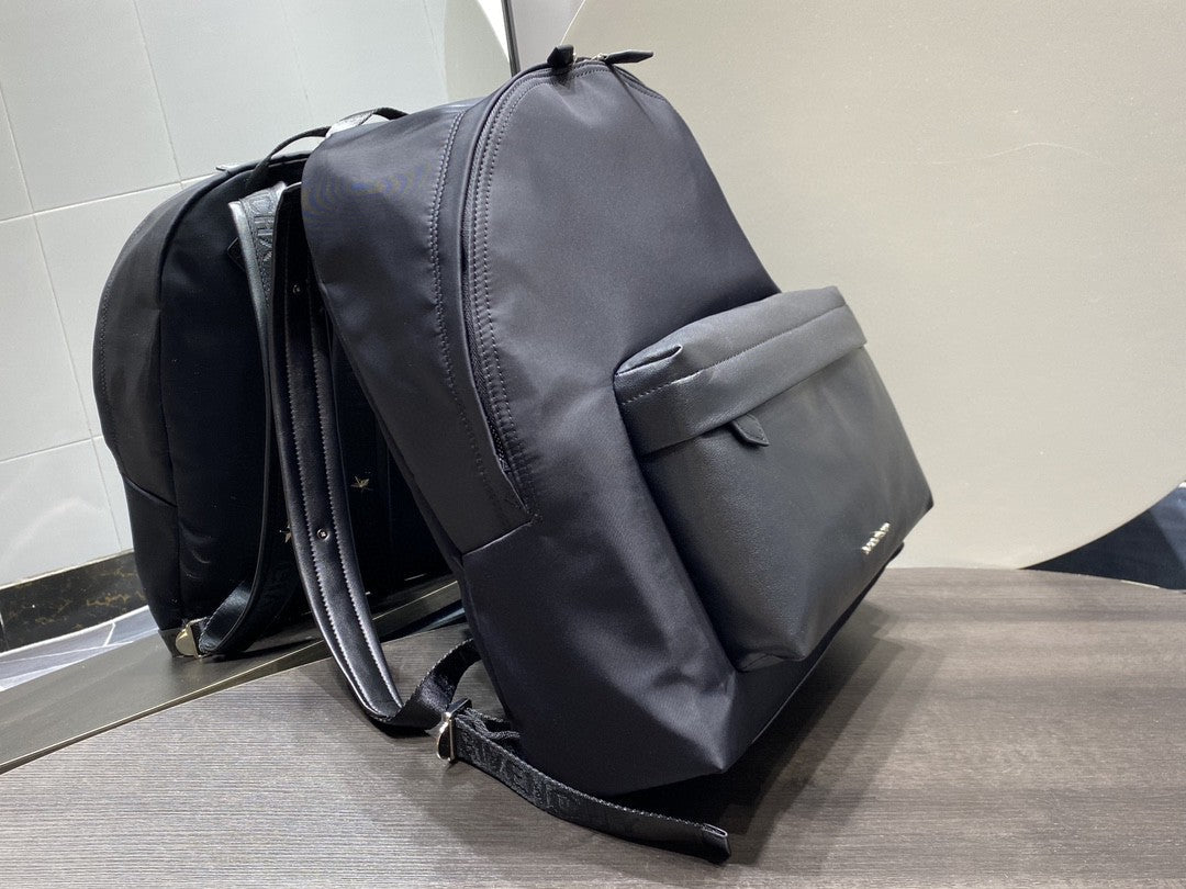 gv Double U Backpack Black For Men, Men’s Backpacks 16.9in/50cm GVC BK508AK154-001