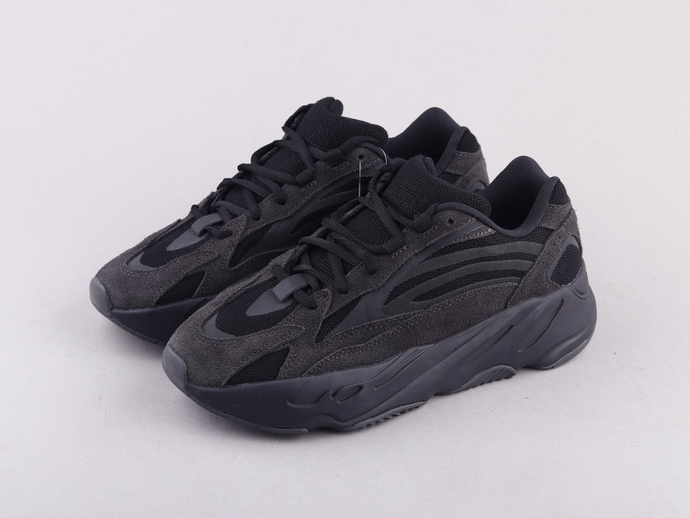 GLM - Yzy 700 Vanta Sneaker