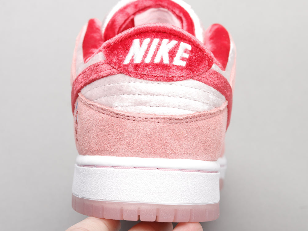GLM - NKE Valentine's Day