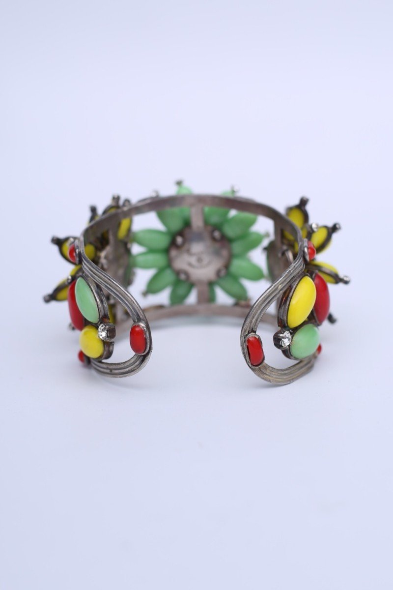 Bracelet en pÃ¢te de verre Chanel