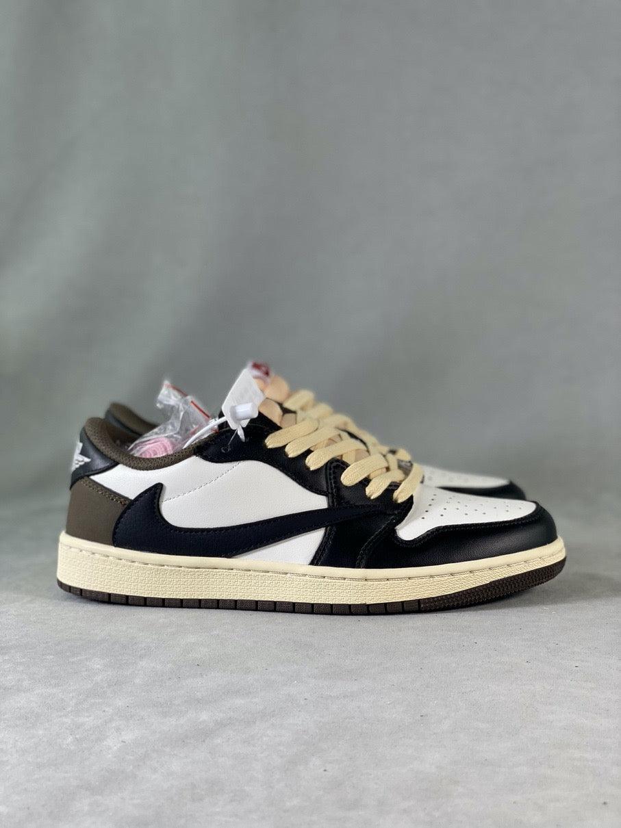 Designer Travis Scott Ãƒâ€” Air Jordan 1 Low OG Ã¢â‚¬Å“Reverse M CQ4277 105