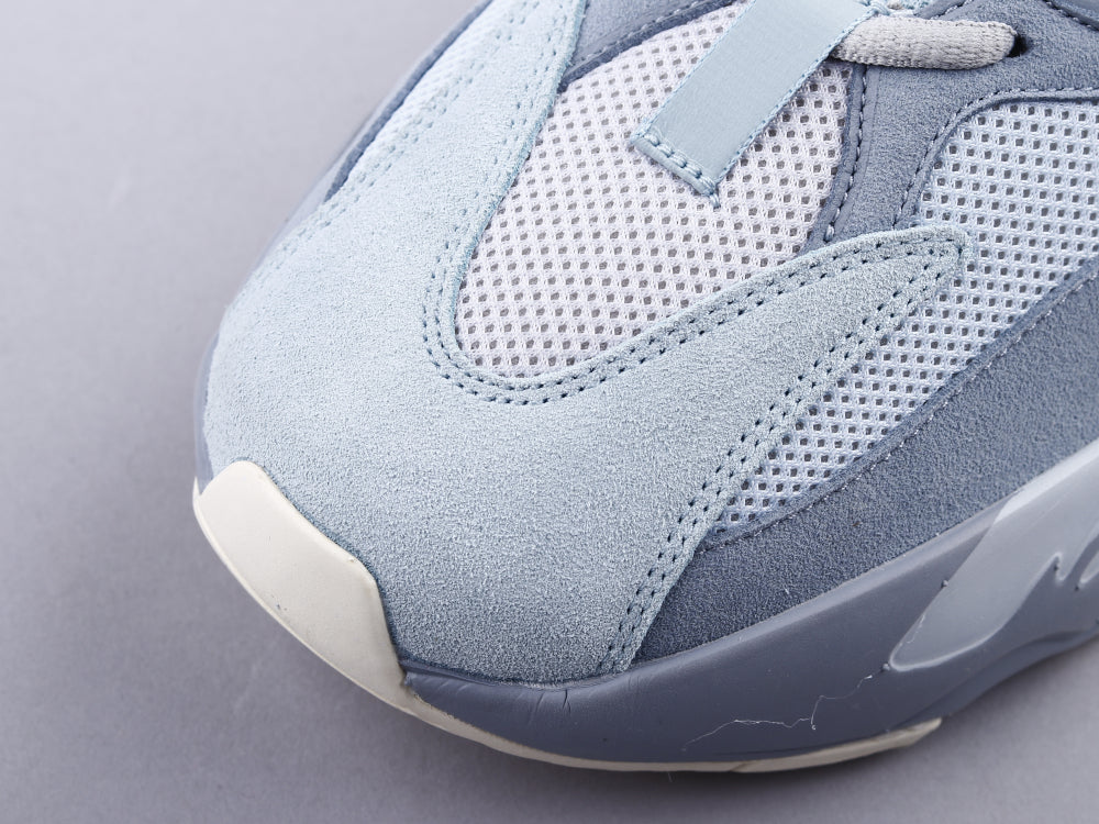 GLM - Yzy 700 Inertia Sneaker