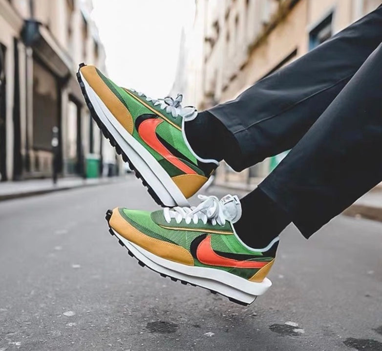 GLM - NKE Waffle Yellow Green