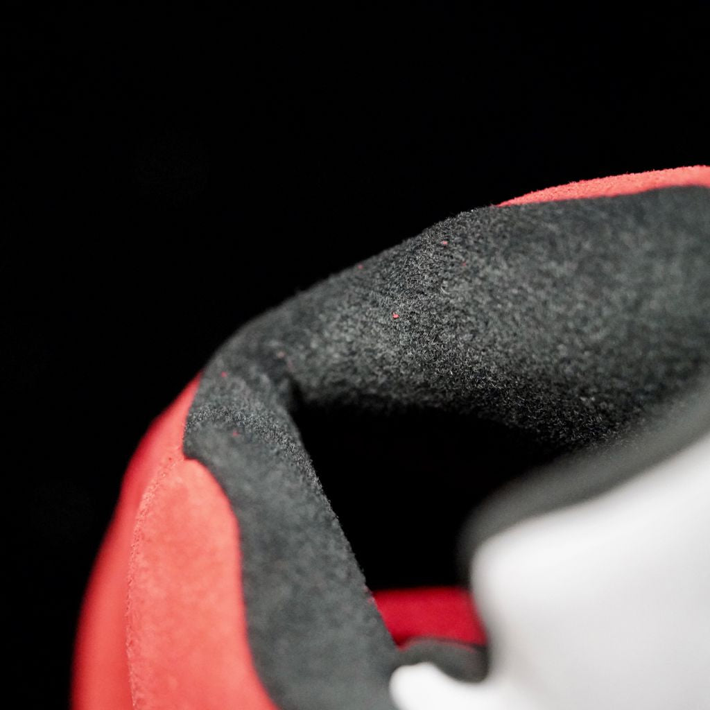 GLM - AJ5 Angry Bull