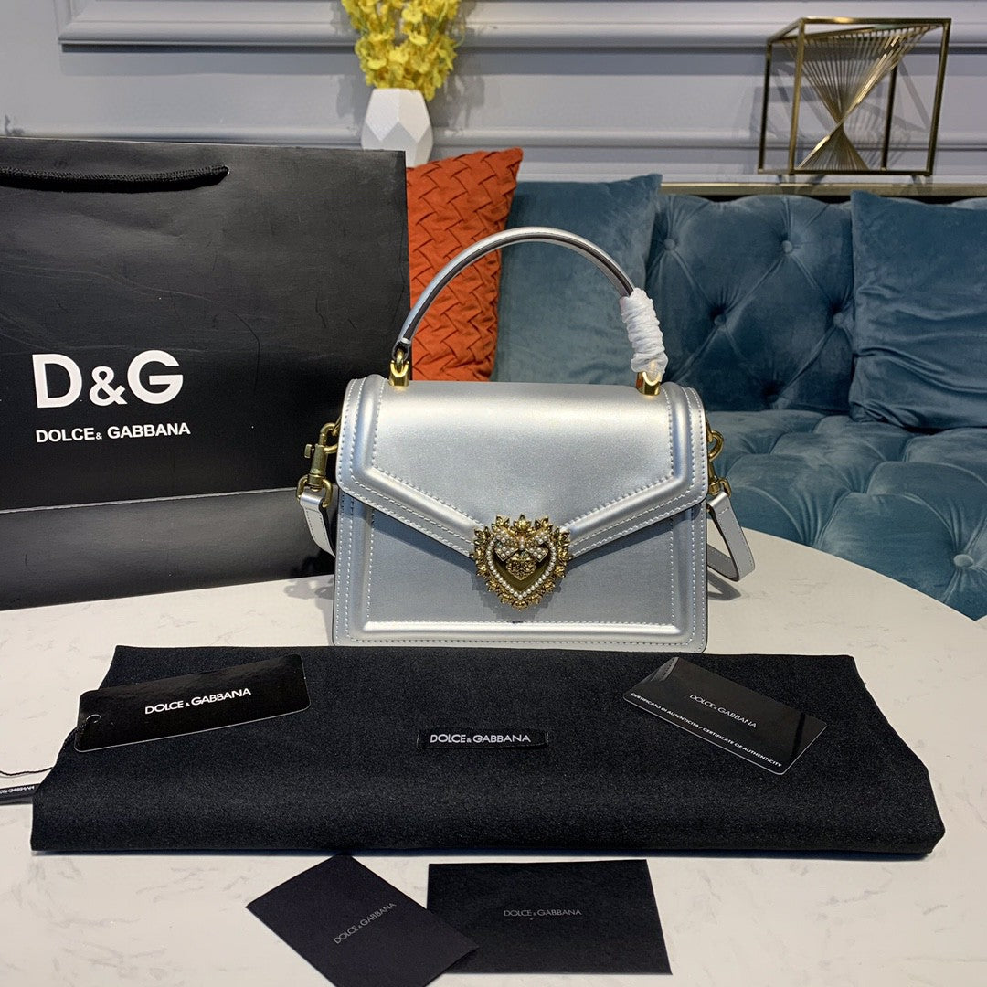 GLAMI MeGLAMIum Devotion Bag Silver For Women 9.5in/24cm