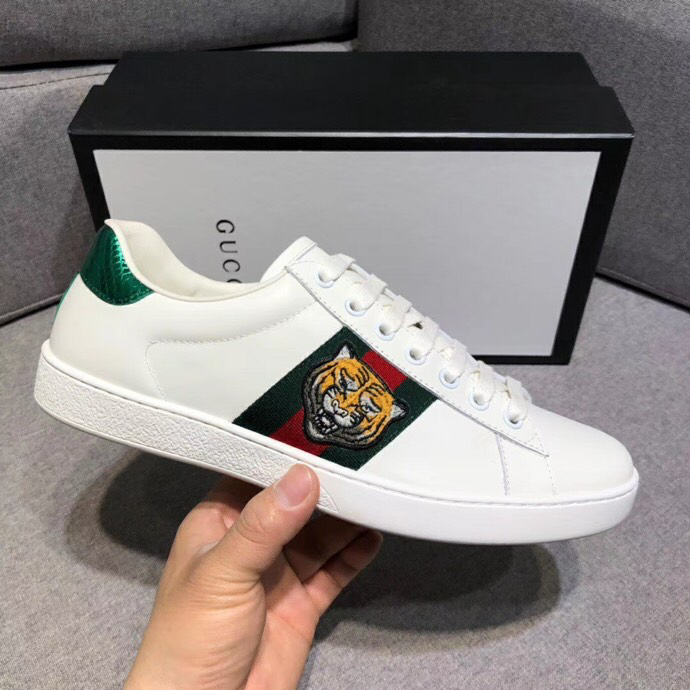 GLM-GCI Ace Tigger Sneaker 019