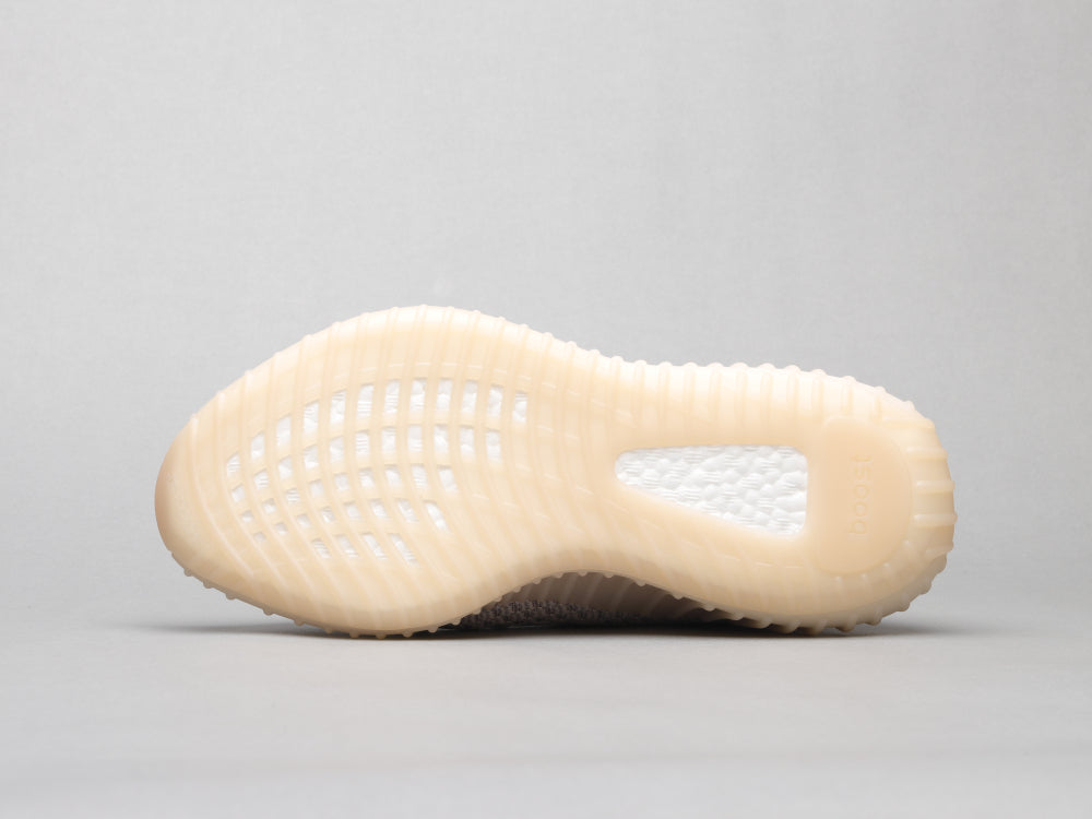 GLM - Yzy 350 Light Pink Sneaker