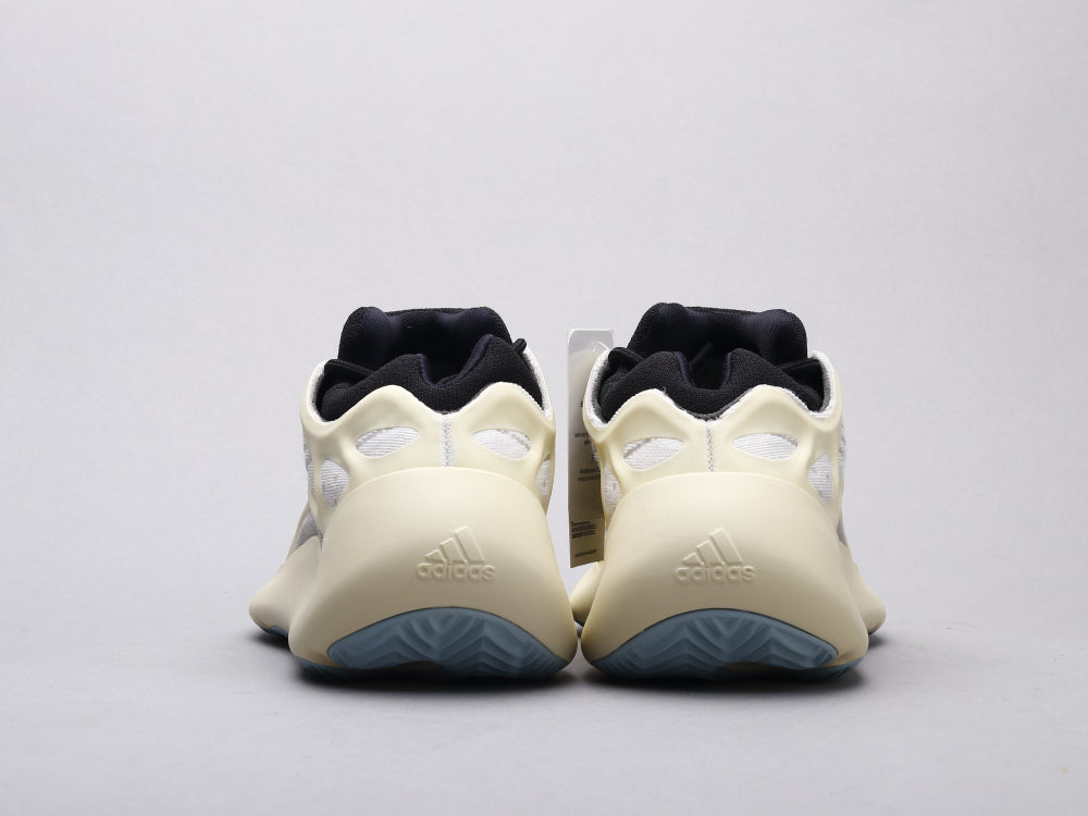 GLM - Yzy 700 Azael Alien Sneaker