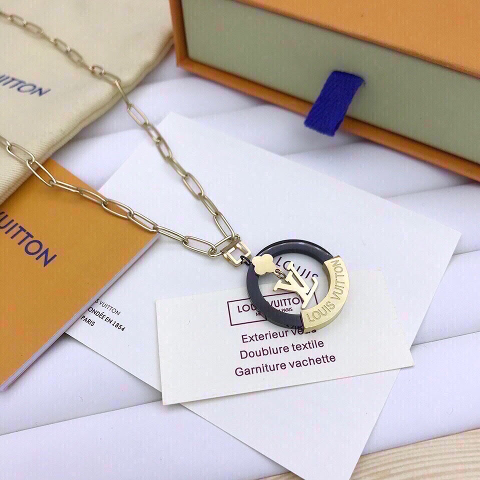 GLM - Top Quality Necklace LUV002