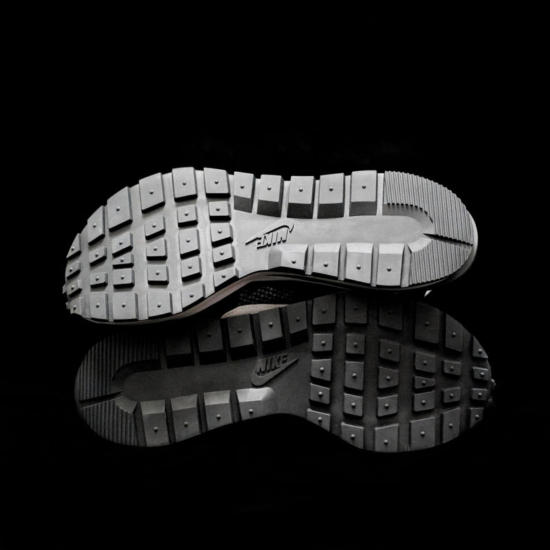 GLM - VaporWaffle Black & White