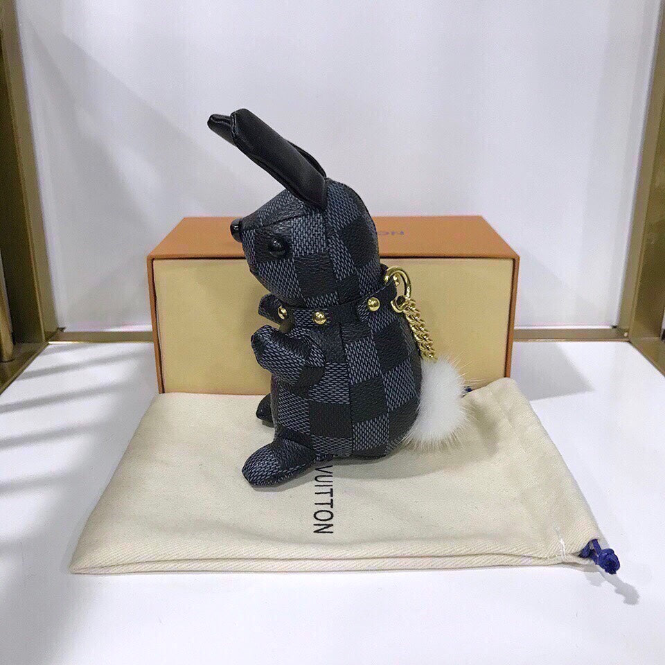 GLM -Top Quality Keychains LUV 050