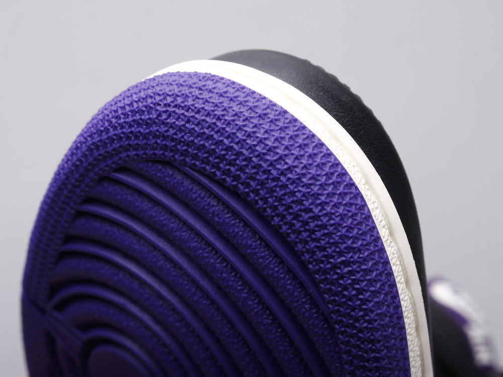 GLM - AJ1 Purple Toe