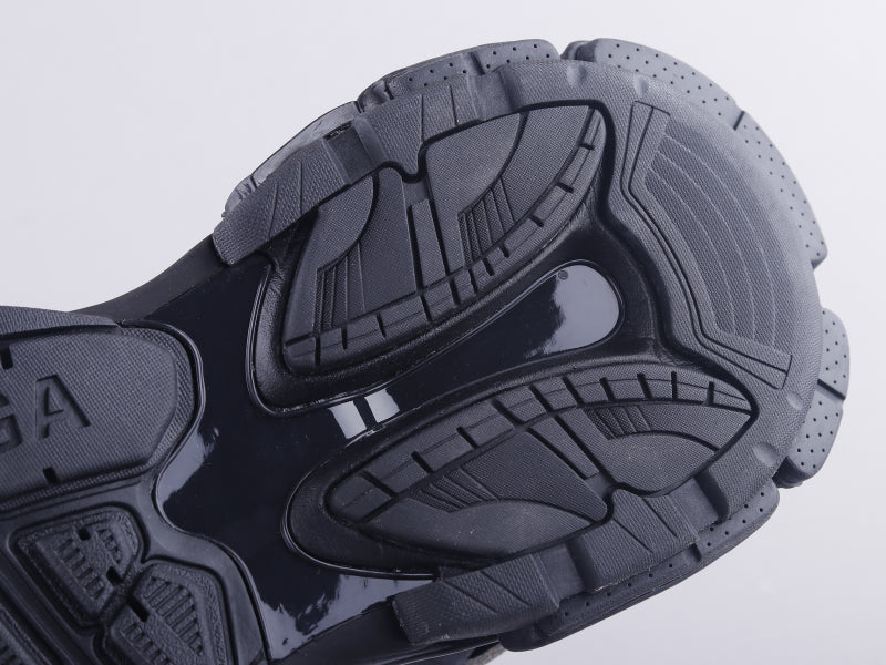 GLM - Bla Track Three Generations Sneaker