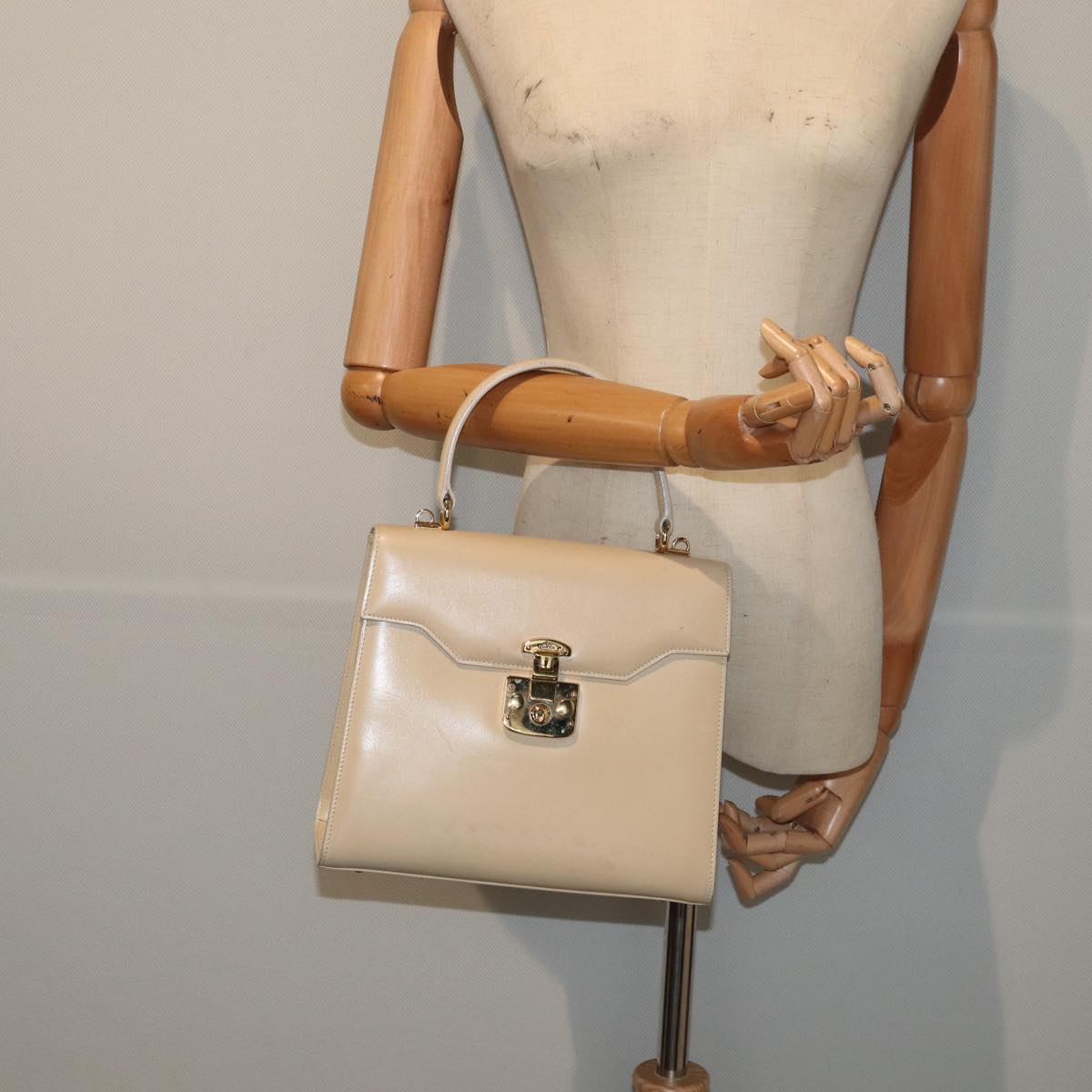 GUCCI Hand Bag Leather Beige 000 2026 0258 80068