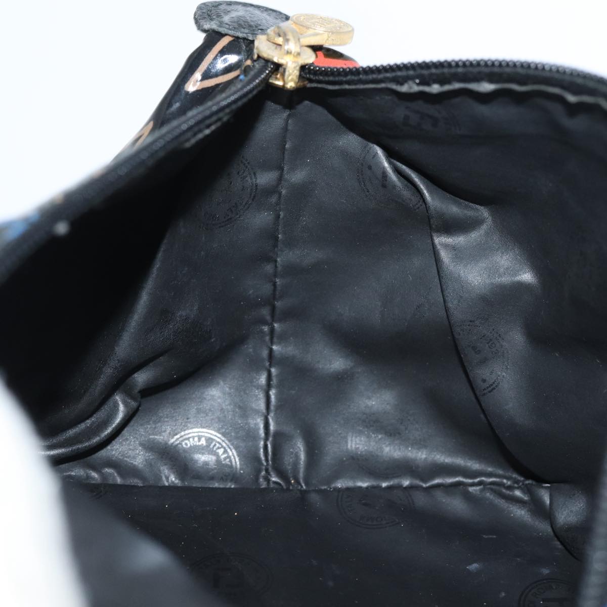 FENDI Pouch patent Black 80210